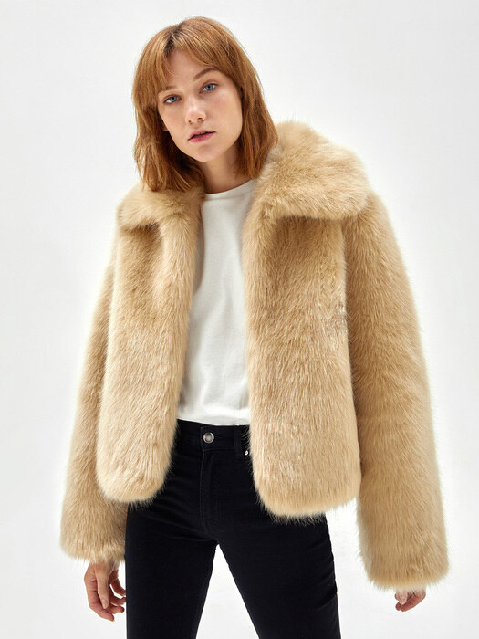 HAILEE FUR JACKET BEIGE