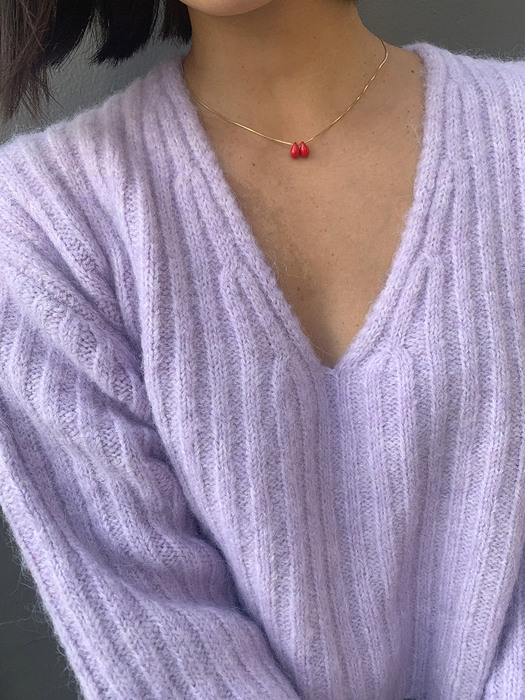 Red berries necklace