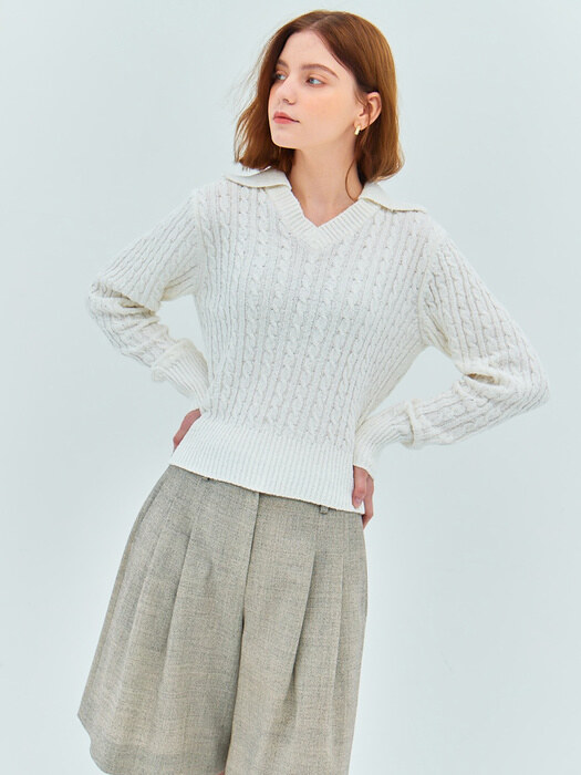 COLLAR CABLE BOUCLE KNIT(sand ivory)