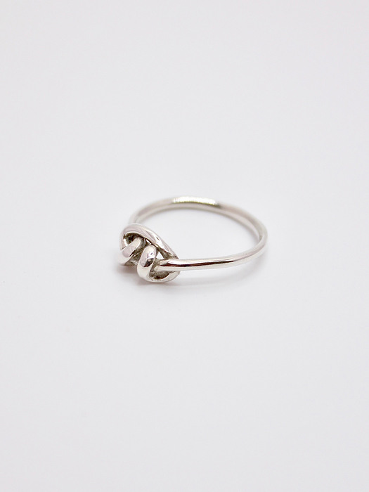 knotted ring #1