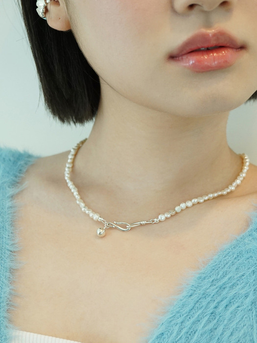 fresh-water pearl necklace 004