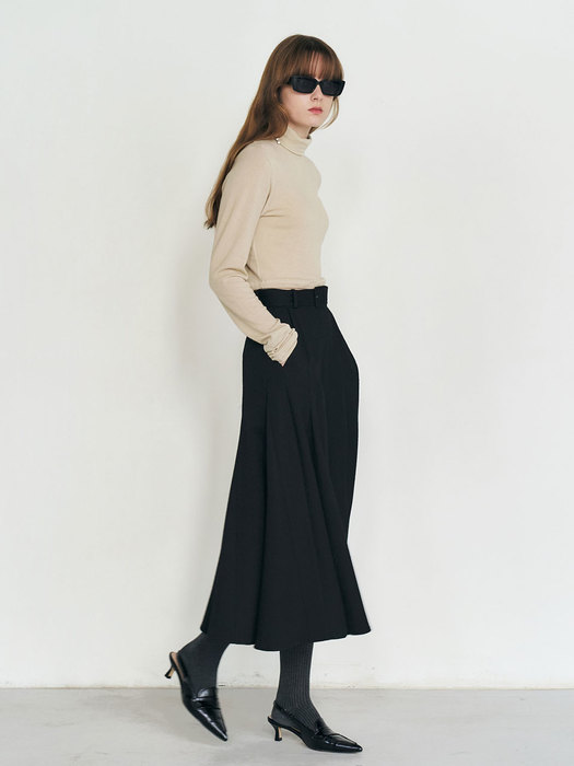 22 Fall_ Black A-Line Flare Skirt