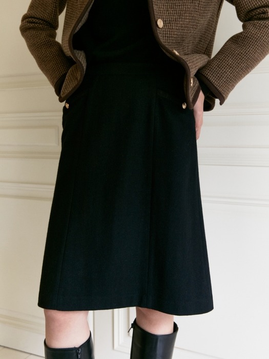 A-line wool midi skirt (black)