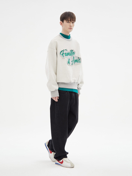 FAMILLE EMBROIDERY CUTTING PATCH SWEATSHIRT(GREEN)