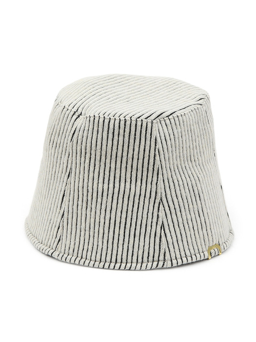 STAND BUCKET / STRIPE KNIT / MILK