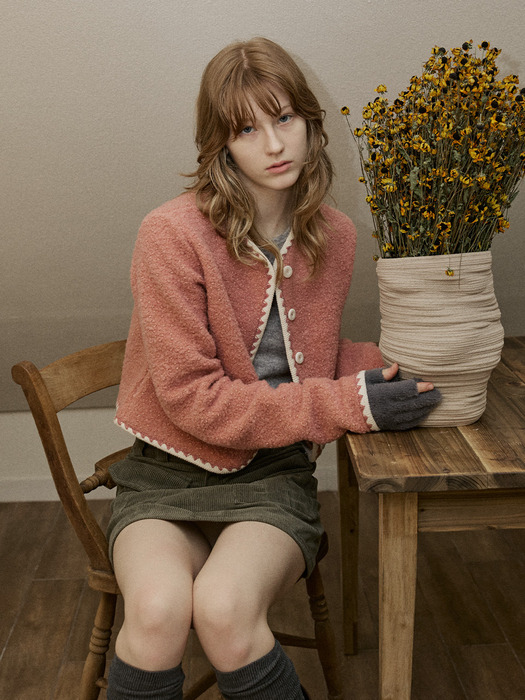 FLOOFY WOOL JACKET - PINK