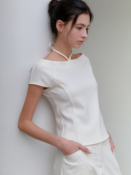 comos 1179 boat neck ribbon blouse (ivory)