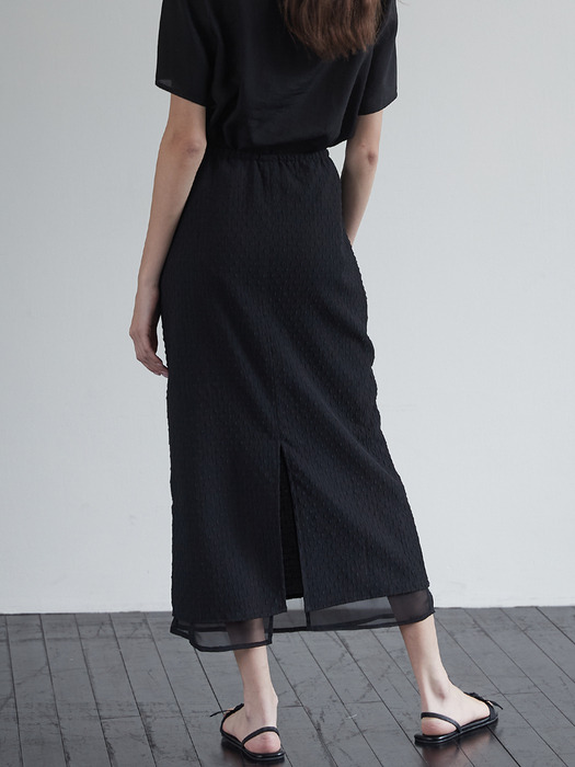 Two layers embo skirt - Black