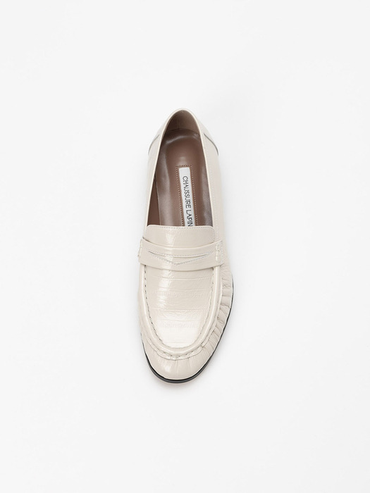 Solene Soft Loafers in IVORY RIPPLE