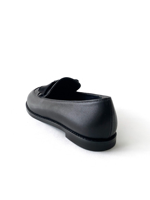 Frail cutie loafers_Black ODRD240028