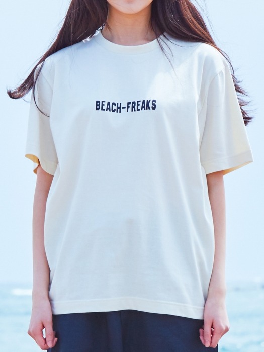 Beach freaks T-shirts_Ivory. navy print