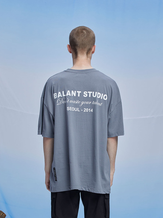 Classic Slogan Studio T Shirt - Gray