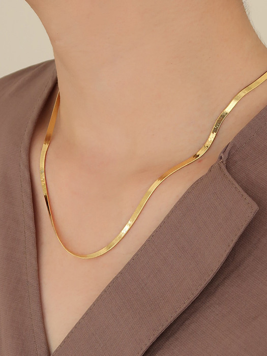 snake chain necklace (gold)