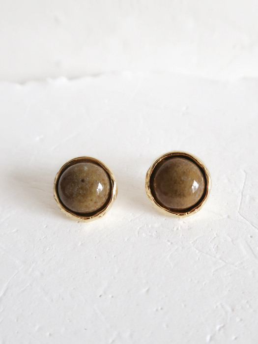 Classic button earring [DOL wood 01]