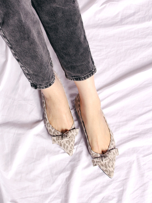 The muse v-cut flat shoes_CB0038_cool leopard