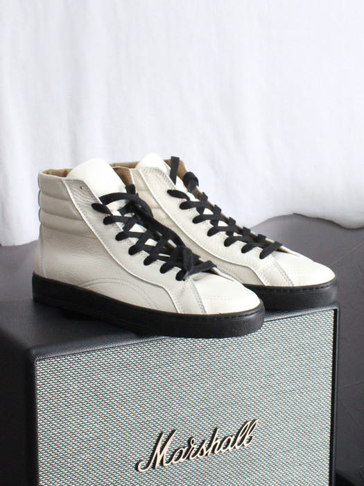 DEF003 Leather Sneakers high top Ivory