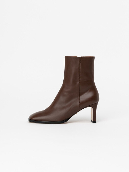 Anke Boots in Brown Calf