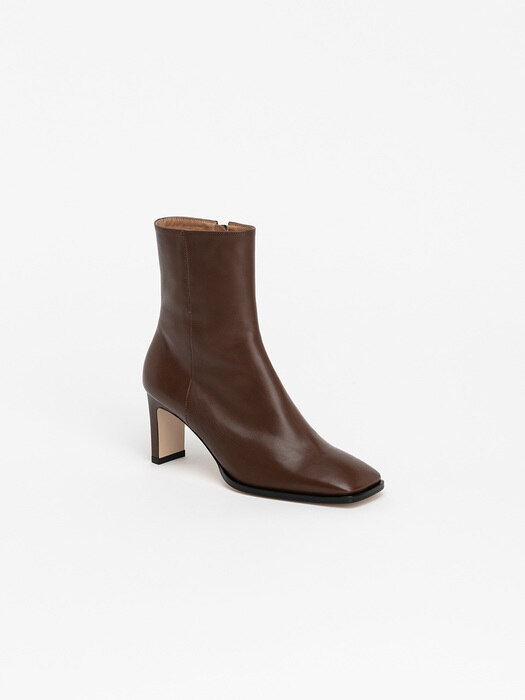 Anke Boots in Brown Calf