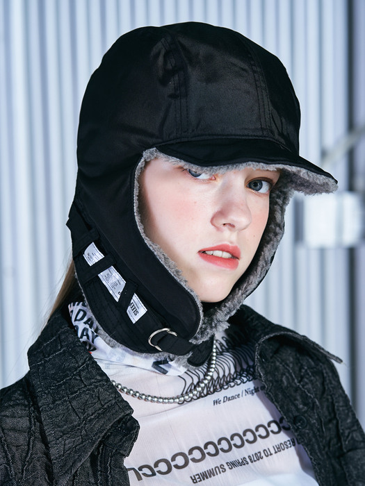 [단독] [unisex]F/W REVERSIBLE SATIN TROOPER HAT BLACK/GRAY