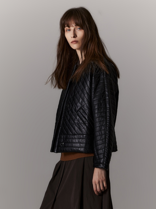 QUILTING LEATHER JUMPER [BLACK]