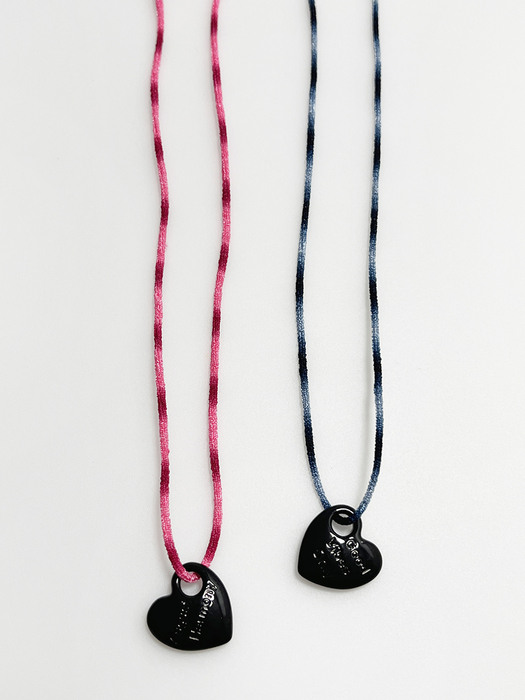 [단독] Black Heart Pop String Necklace / 2color