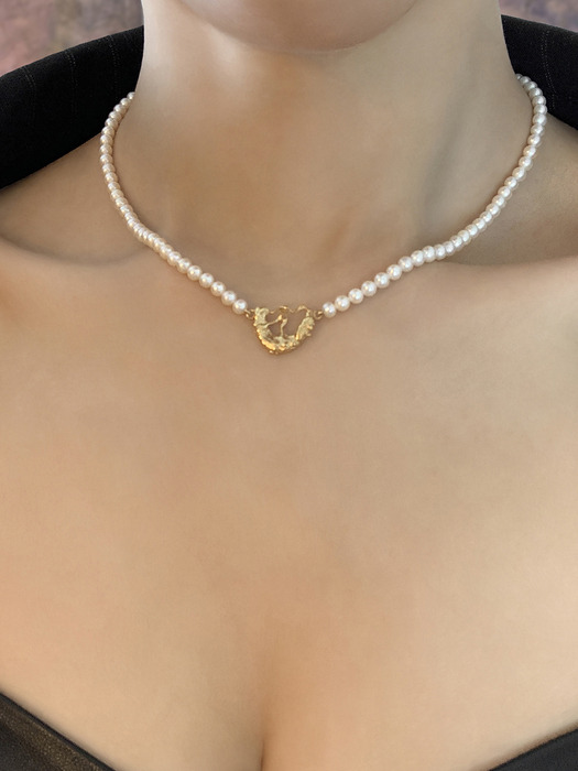 OWRAH PEARL NECKLACE