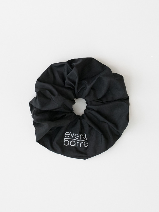OVERSIZED SCRUNCHIE (Every Barre x Enoughlip)