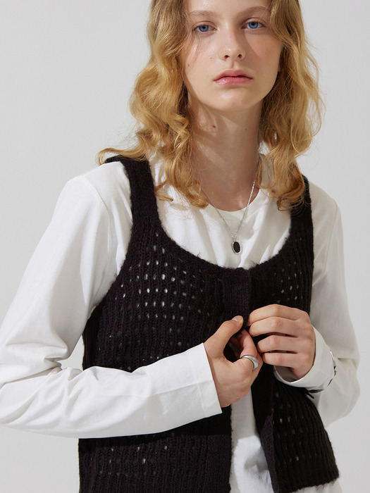 Kiat netting knit vest - black