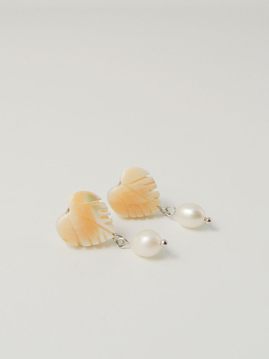 Beige Heart & Pearl drop Earrings