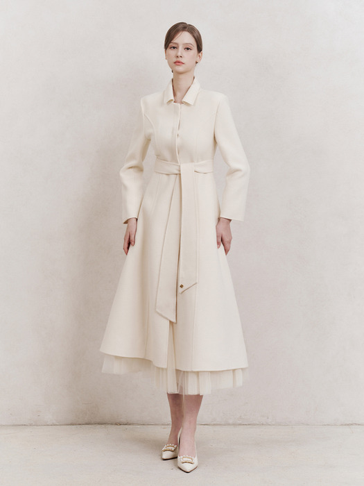 Maylin Cape Coat (Ivory)