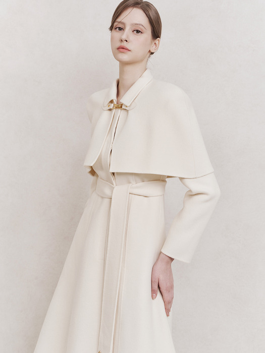 Maylin Cape Coat (Ivory)