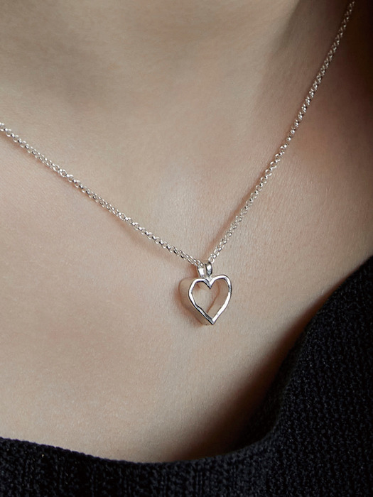 Aspyn 925 Silver Heart Necklace
