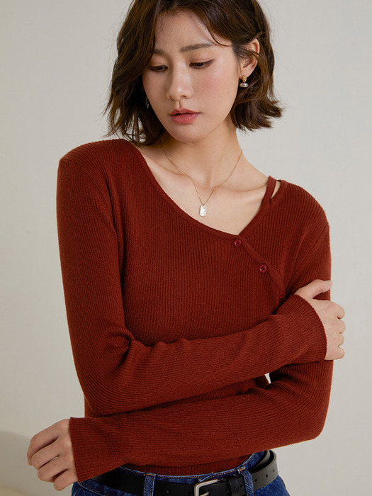 LS_Irregular V-neck sweater_RED