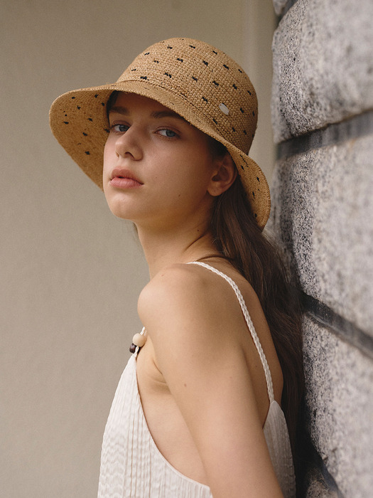 Berry raffia bucket hat