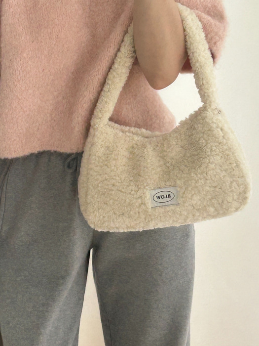 Teddy  hobo Bag(테디 호보 백)_ 2Color