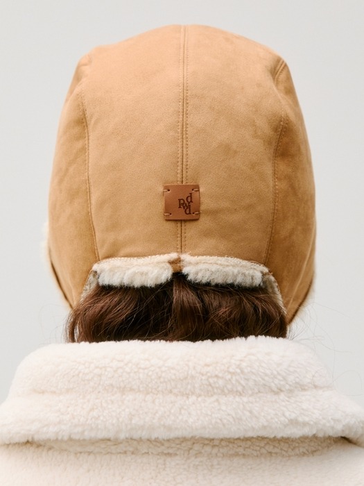 shearing trapper hat - camel