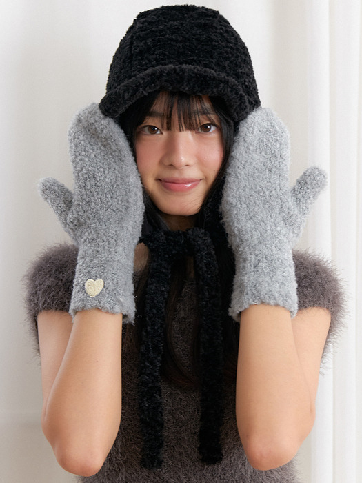 (선물포장) heart patch mittens gloves