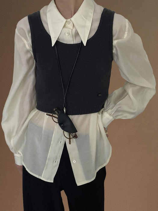 [단독]Glossy pocket classic blouse_ivory