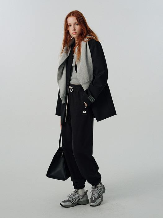UNISEX LEATHER LOGO SWEAT PANTS BLACK_UDPA5A101BK