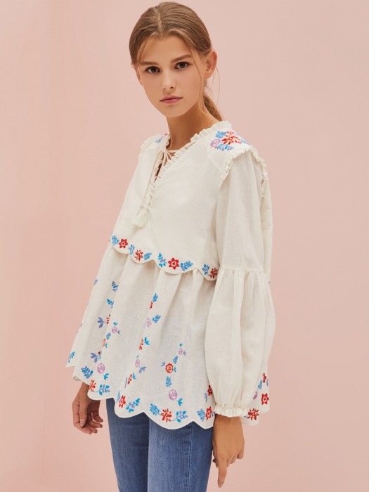 YULIA EMBROIDERED BLOUSE