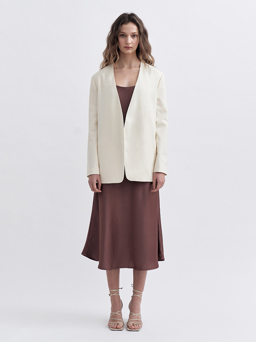 LOOSE FIT COLLARLESS JACKET [IVORY]