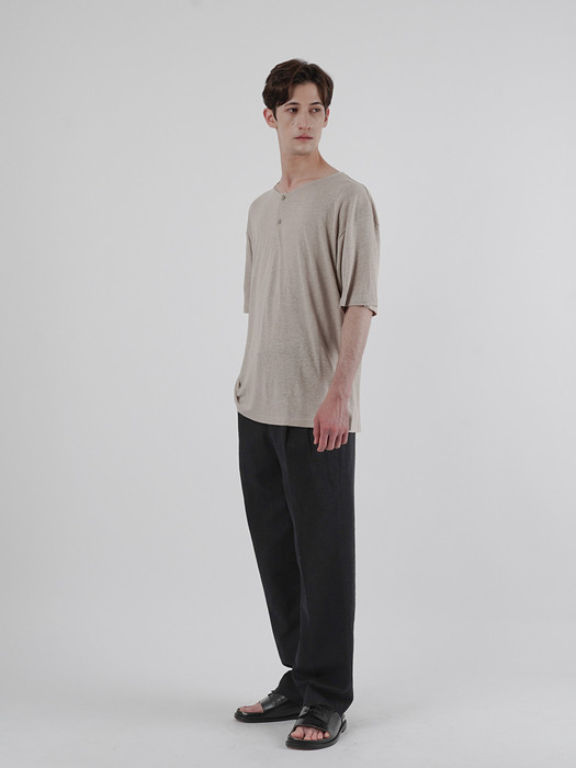 HENLY-NECK LINEN SHORT SLEEVE T-SHIRT_BEIGE