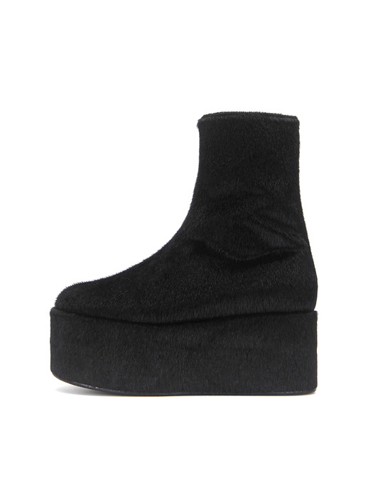 Pebble toe platform boots | Warm black