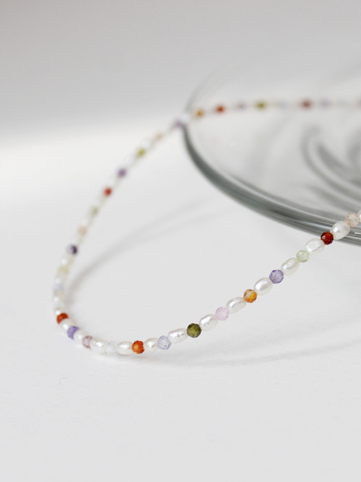 N037_Rainbow pearl Necklace