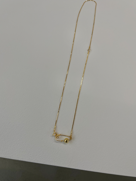 Long clip necklace G