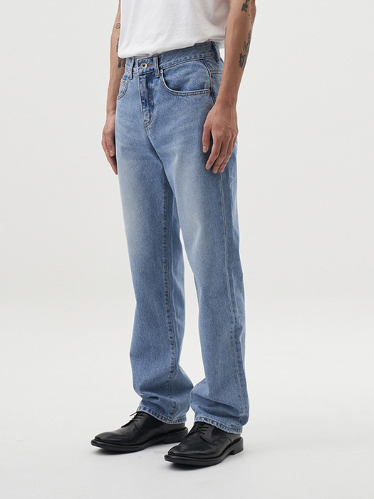 EE-S009 SEMI WIDE DENIM (Light blue)