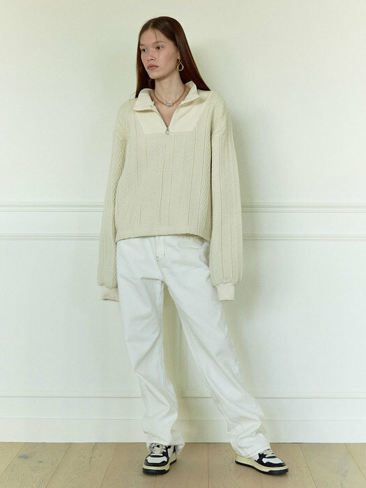 HALF ZIP-UP CABLE KNIT PULLOVER [CREAM]