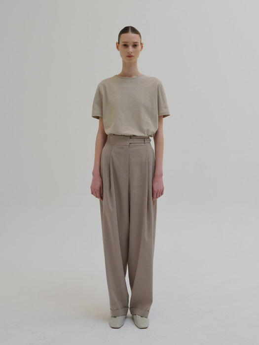 turn up trouser (beige)