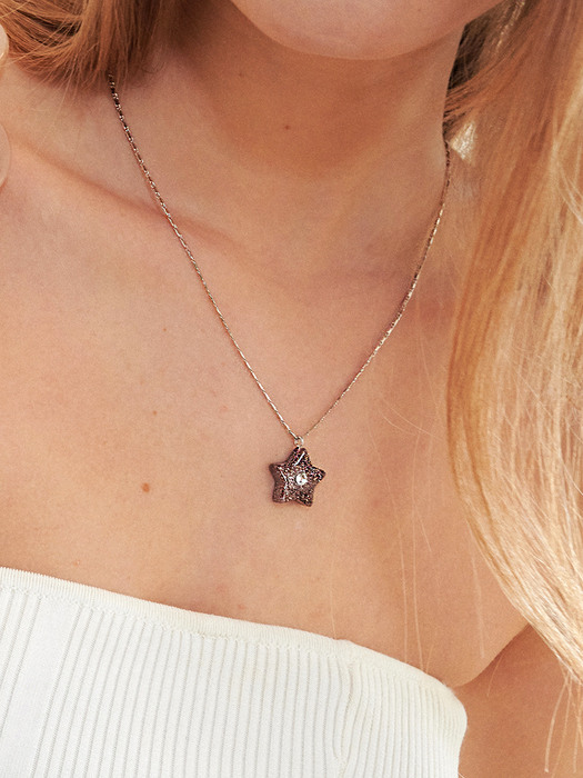 Pearly Brown Star Necklace