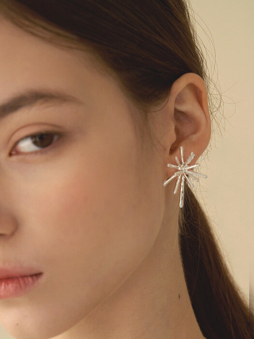 Lumiere earring